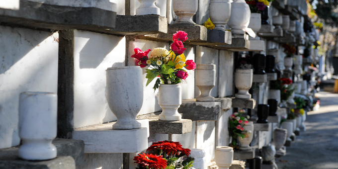 The Complete Cremation Guide 2025